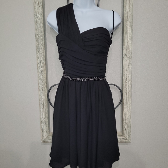 Express Black Dress - Picture 2 of 3